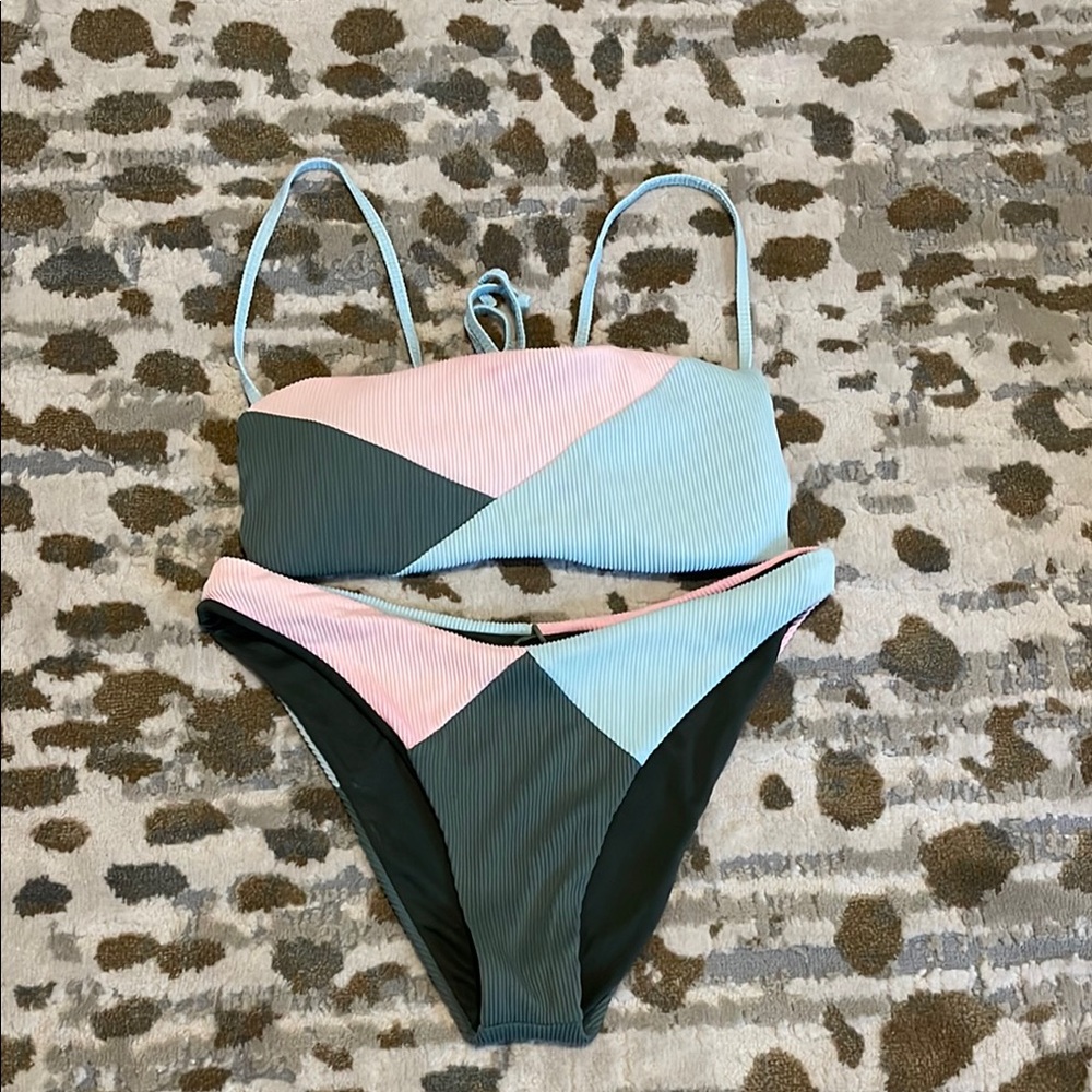 Reef Multicolor Geometric Bikini Swimsuit